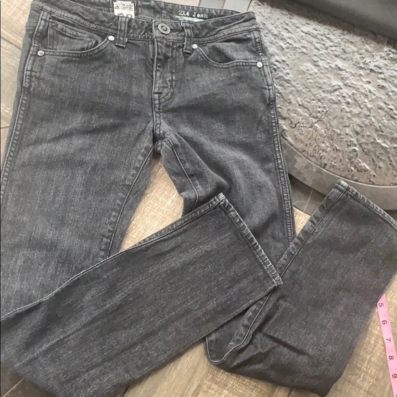 Boys Volcom Jeans Black Wash Tight Straight SZ 28 - Picture 1 of 12